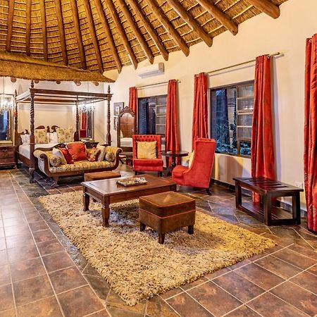Zulu Nyala Game Lodge Hluhluwe Exteriör bild