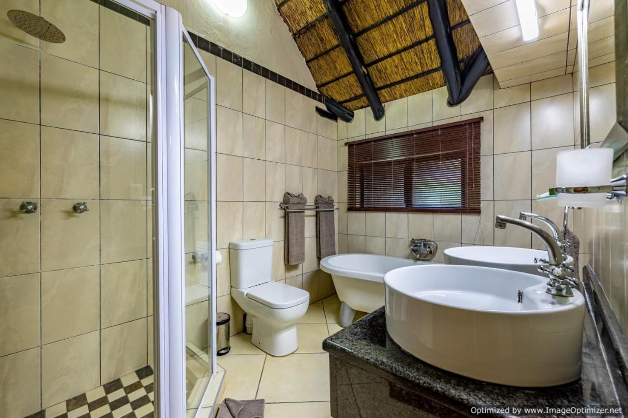 Zulu Nyala Game Lodge Hluhluwe Exteriör bild