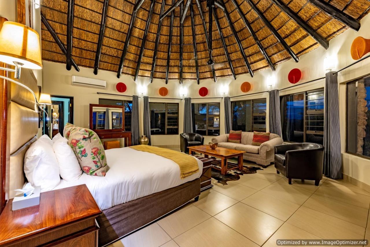 Zulu Nyala Game Lodge Hluhluwe Exteriör bild