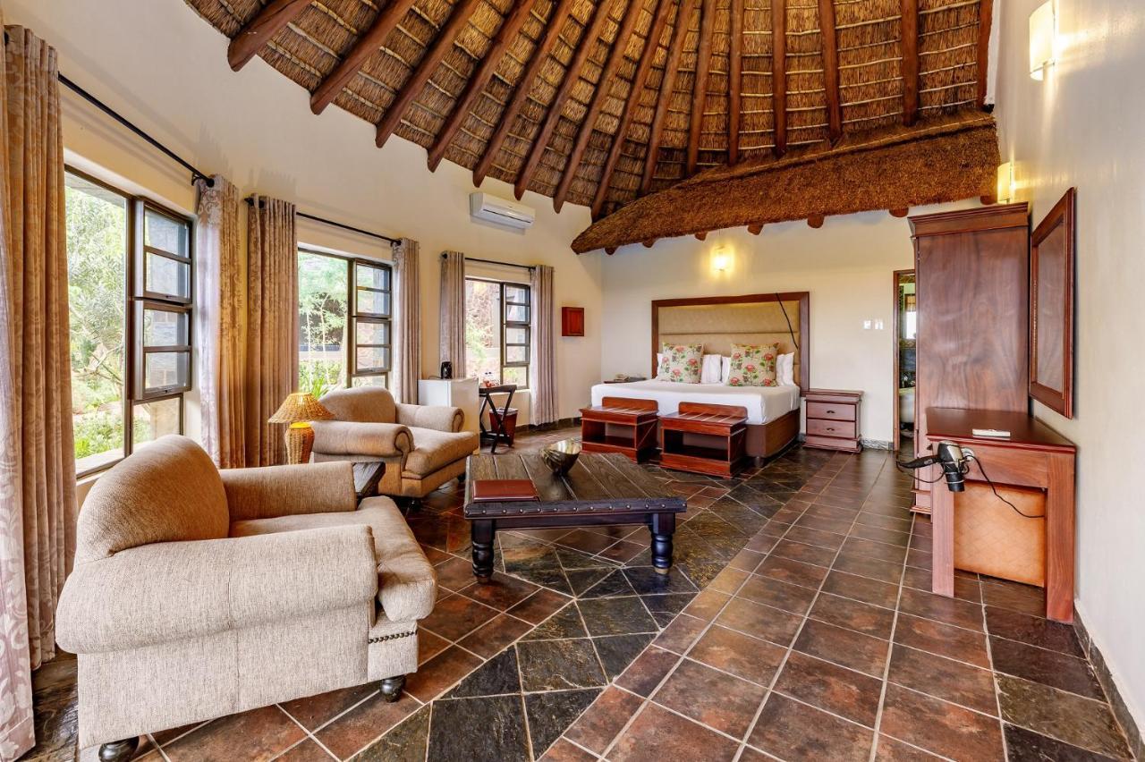 Zulu Nyala Game Lodge Hluhluwe Exteriör bild