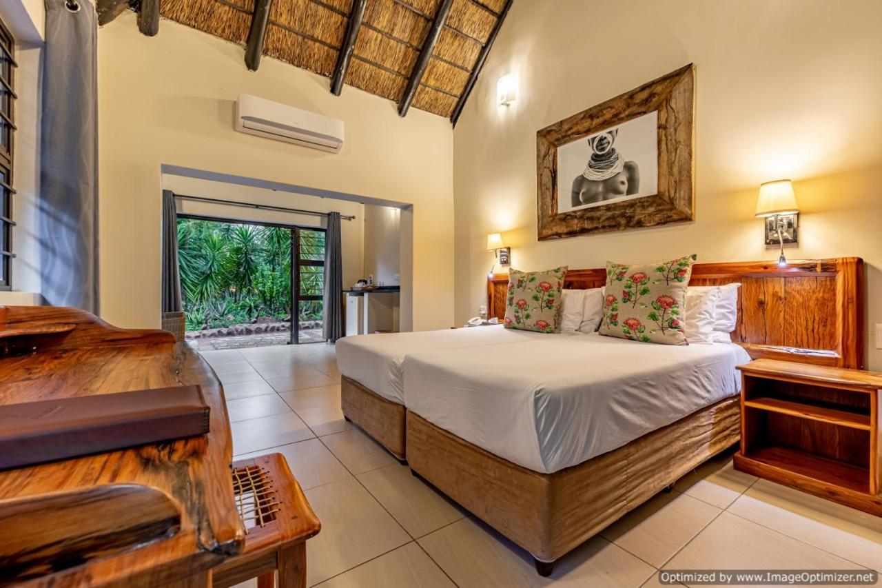 Zulu Nyala Game Lodge Hluhluwe Exteriör bild